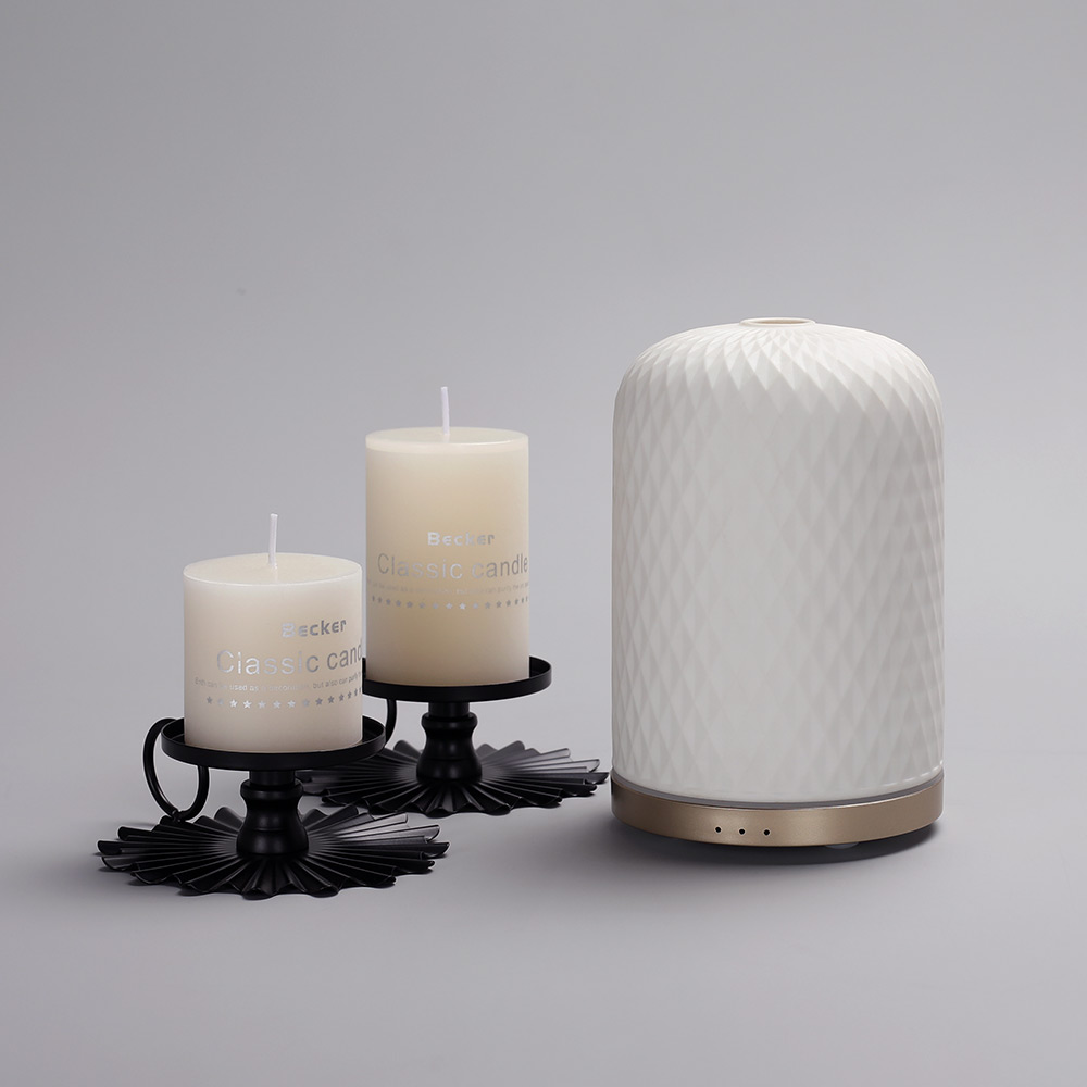 Tino-Handmade_Porcelain_Cover_Ultrasonic_Diffuser_With_RGB_Light-3.jpg