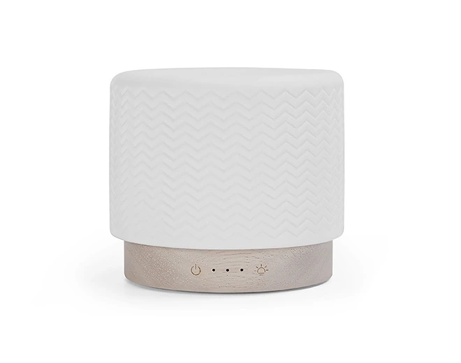 Toba-Natural bamboo base with line pattern porcelain cover